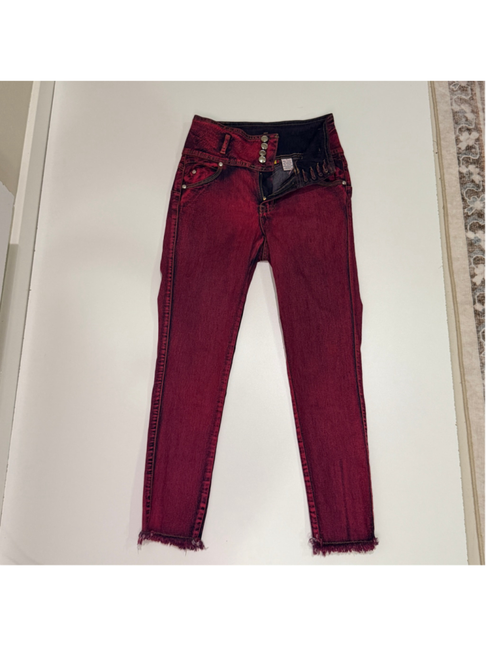 La Bonita Women’s 9 Burgundy Skinny Jeans Zipper Ankle Raw Hem b14